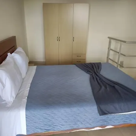 Cozy Private Calheta