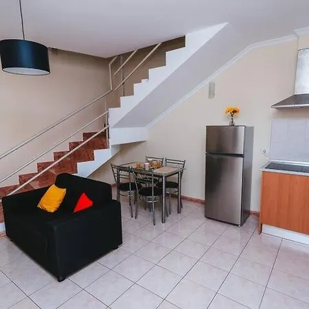 Apartment Cozy Private Calheta