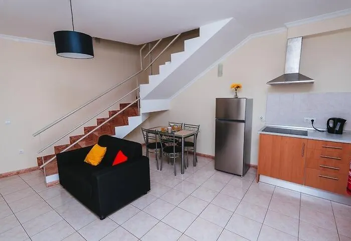 Apartment Cozy Private Calheta